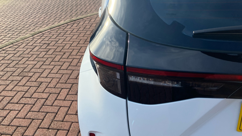 Toyota Yaris Cross 1.5 Hybrid Icon 5dr CVT Hybrid Estate